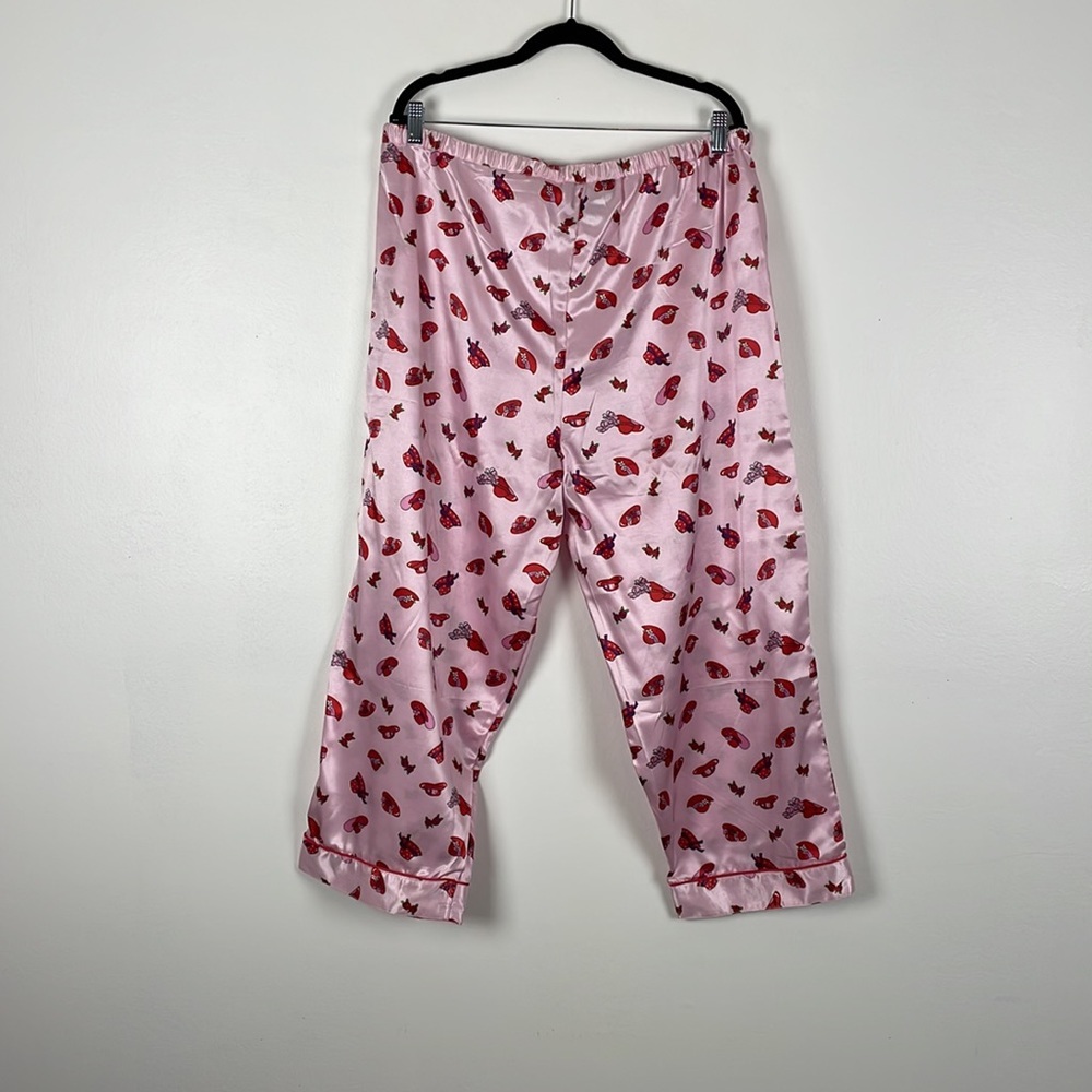 Robert Louis silk blend loungewear drawstring waist short sleeve button down - Picture 7 of 8
